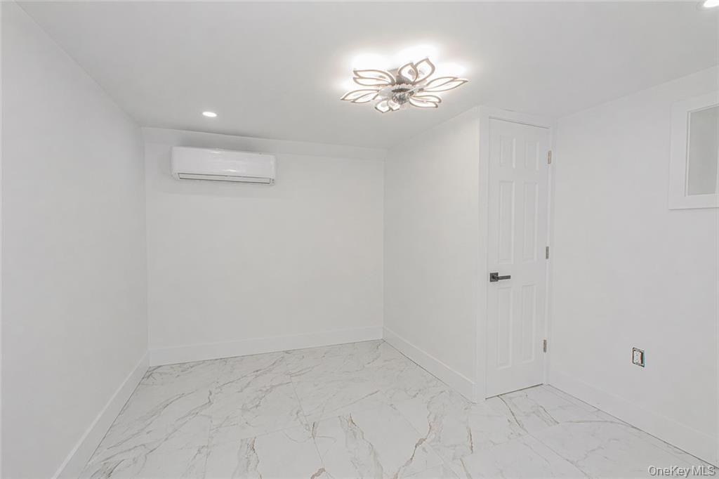 Single Family Brooklyn  Brooklyn, NY 11203, MLS-989360-29