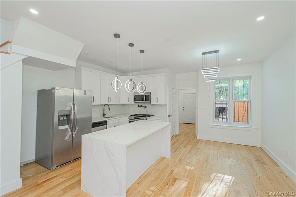 Single Family Brooklyn  Brooklyn, NY 11203, MLS-989360-6