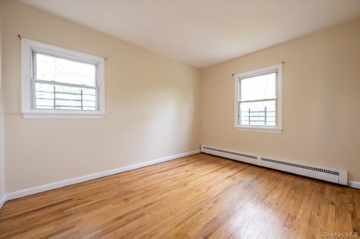 Single Family Magenta  Bronx, NY 10467, MLS-989370-9
