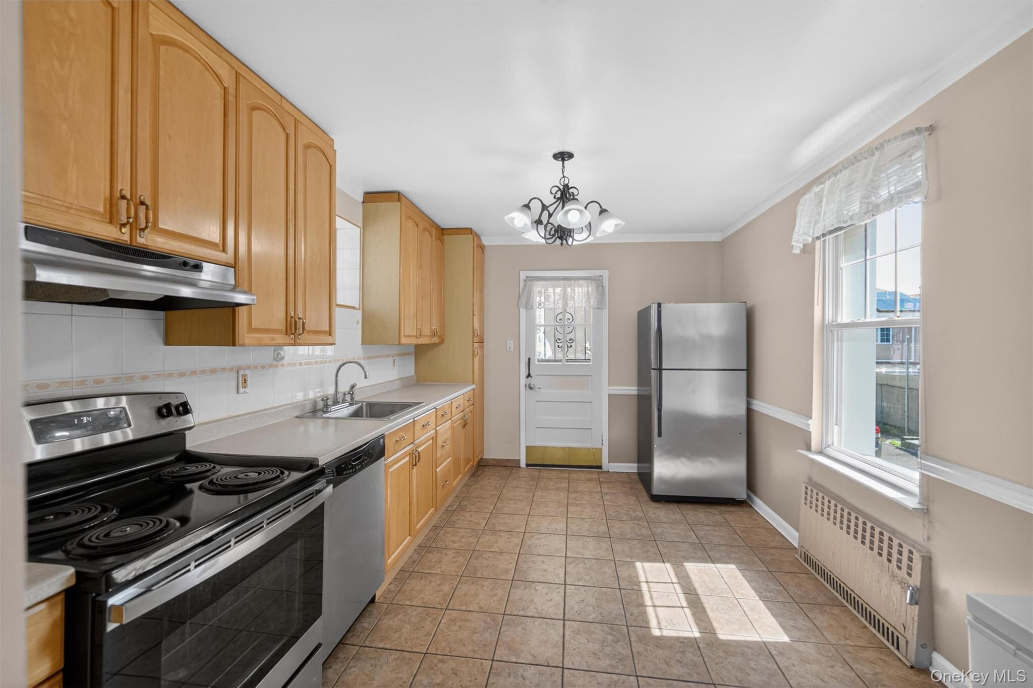 Single Family Edison  Bronx, NY 10465, MLS-989416-10