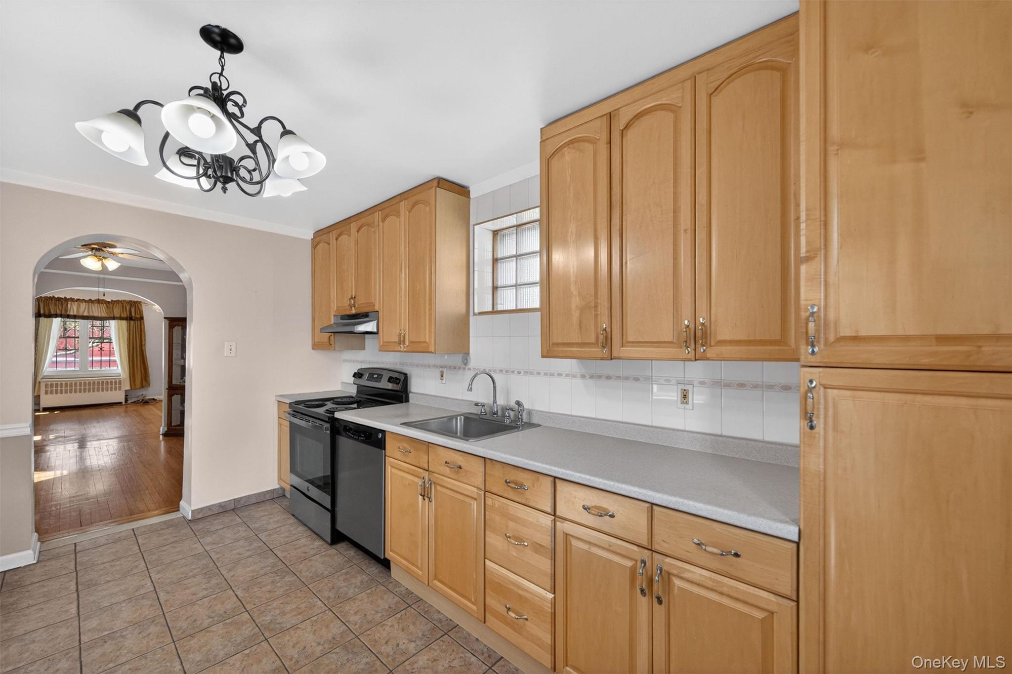 Single Family Edison  Bronx, NY 10465, MLS-989416-11