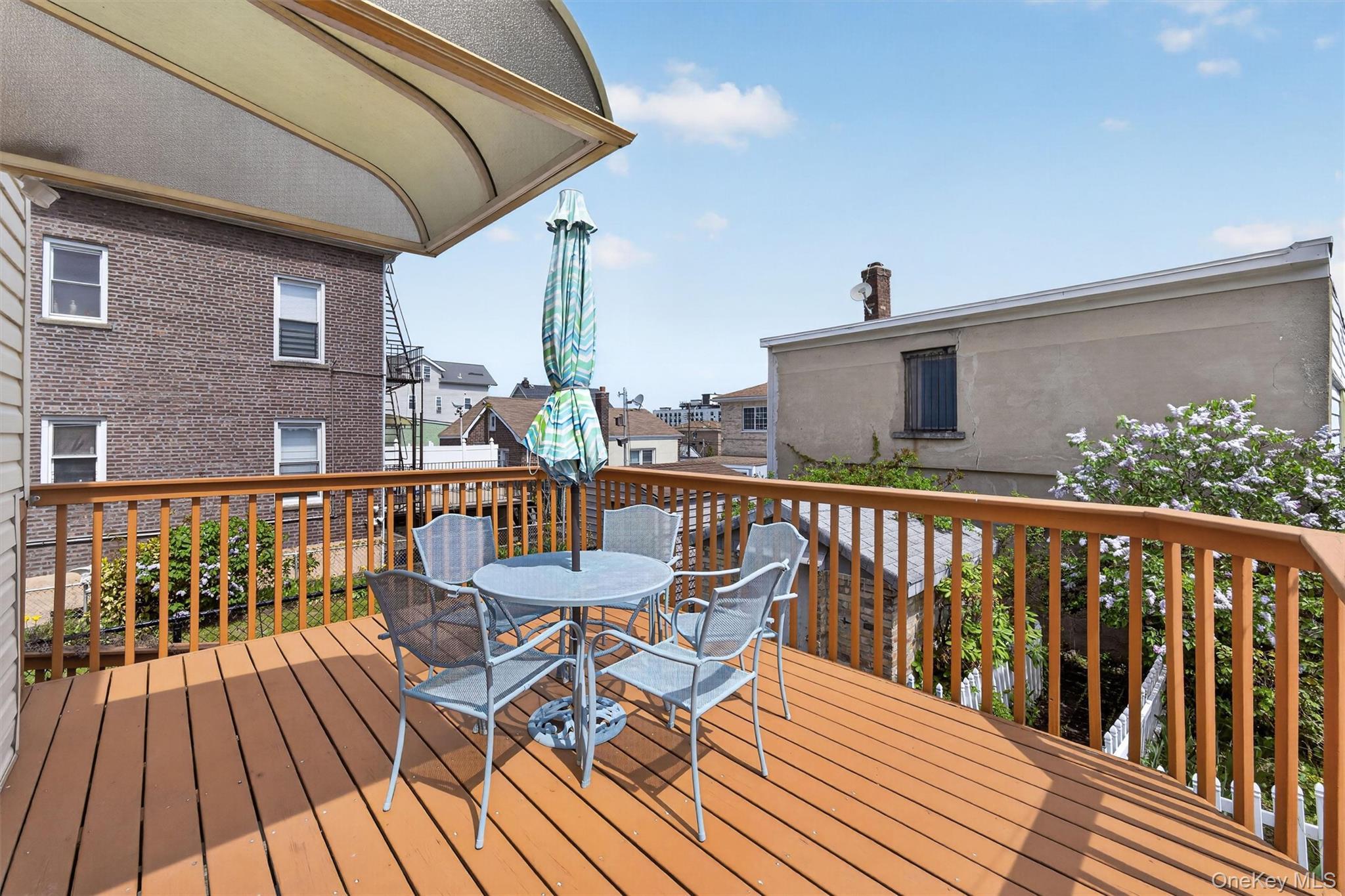 Single Family Edison  Bronx, NY 10465, MLS-989416-21