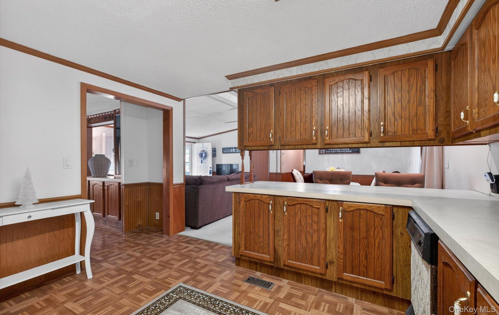 Single Family Fresh Pond Suffolk County, NY 11933, MLS-989474-10