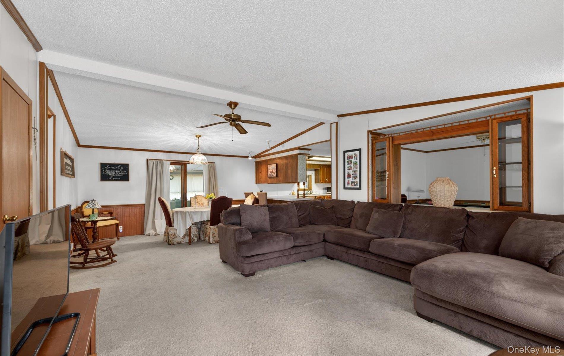 Single Family Fresh Pond Suffolk County, NY 11933, MLS-989474-4