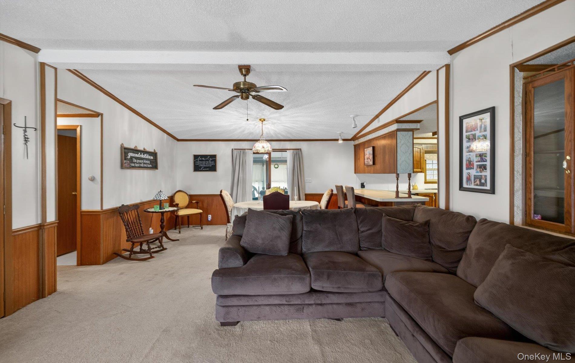 Single Family Fresh Pond Suffolk County, NY 11933, MLS-989474-5