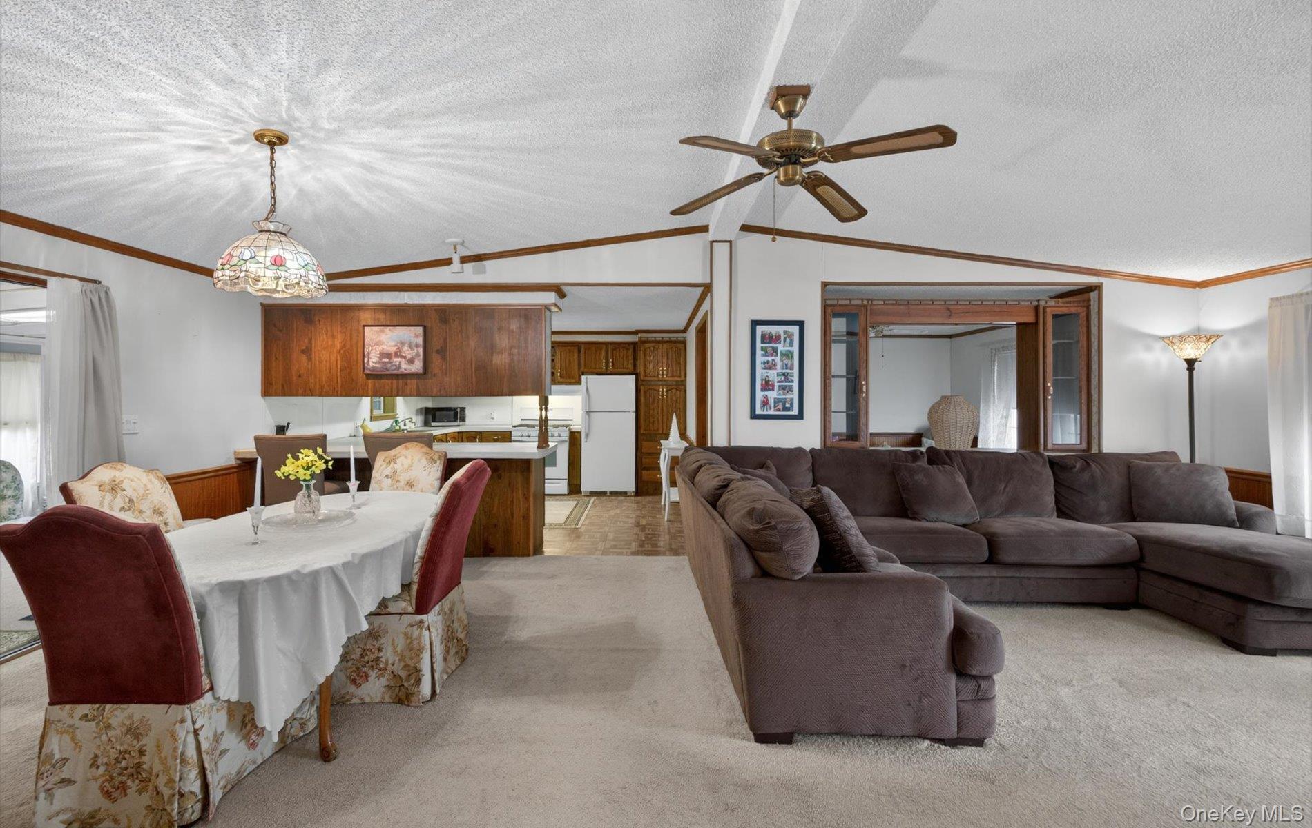 Single Family Fresh Pond Suffolk County, NY 11933, MLS-989474-6