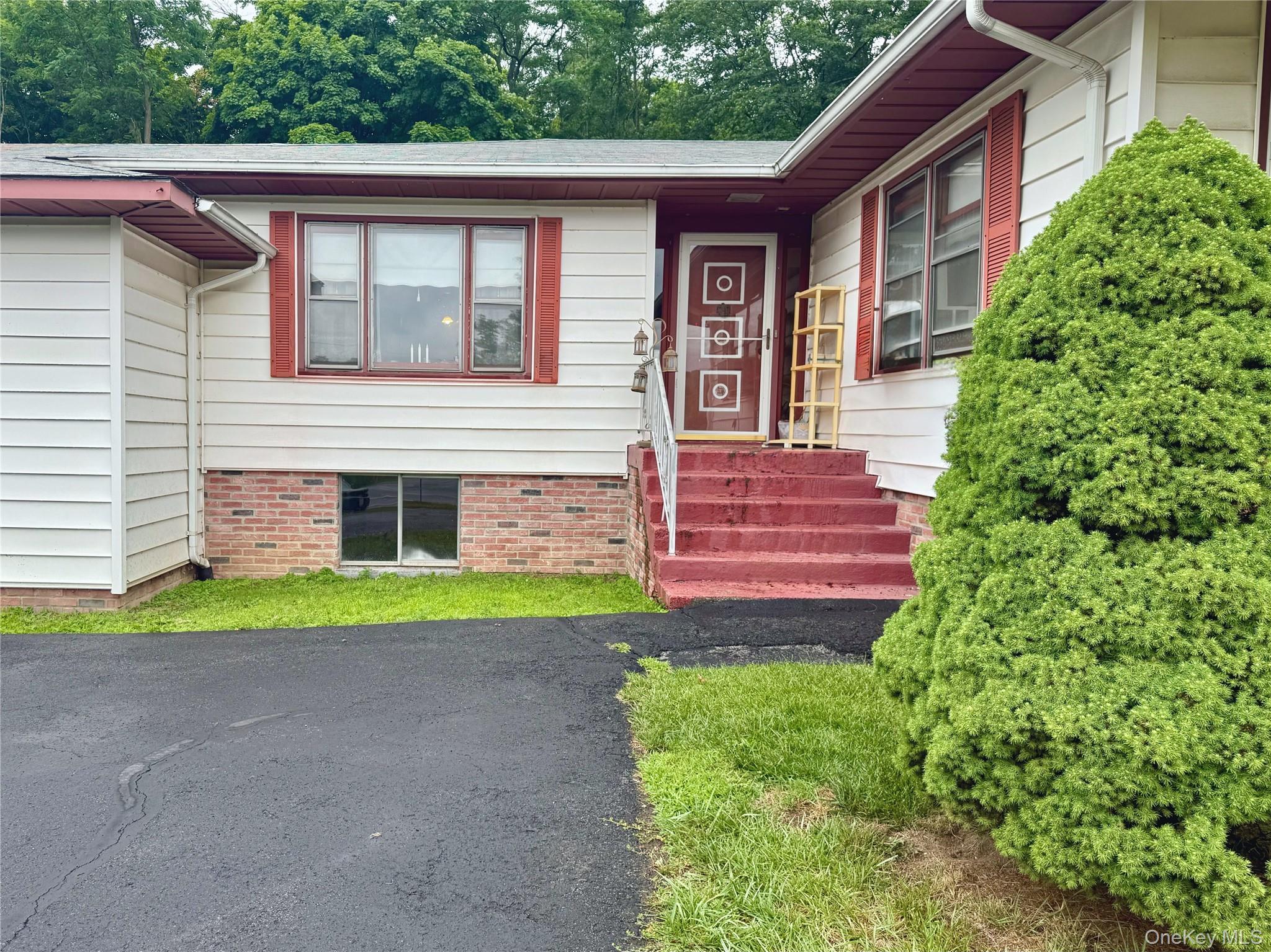 Single Family Oak Summit Road Dutchess County, NY 12545, MLS-989487-11