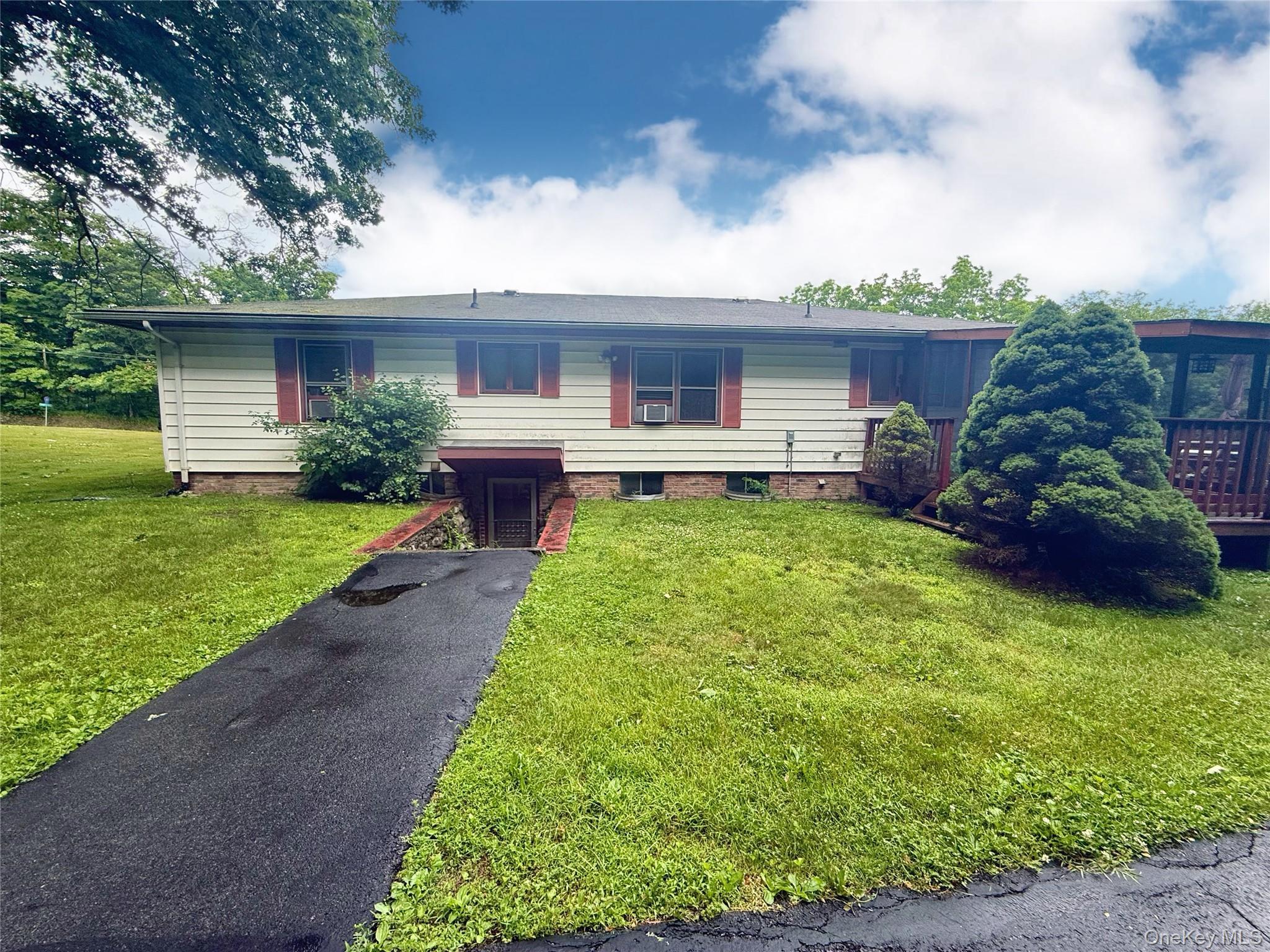Single Family Oak Summit Road Dutchess County, NY 12545, MLS-989487-21