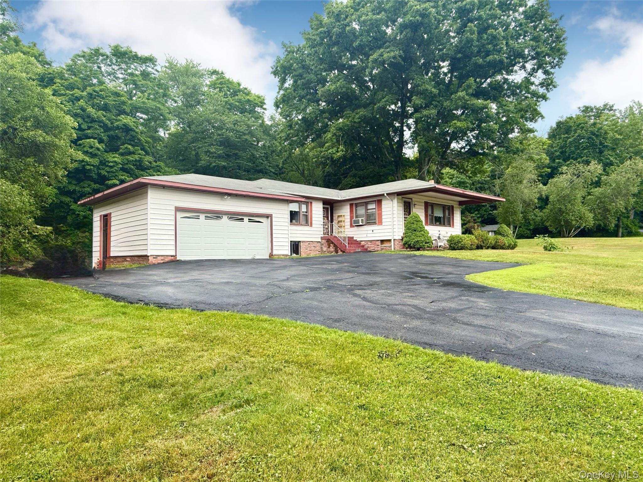 Single Family Oak Summit Road Dutchess County, NY 12545, MLS-989487-5
