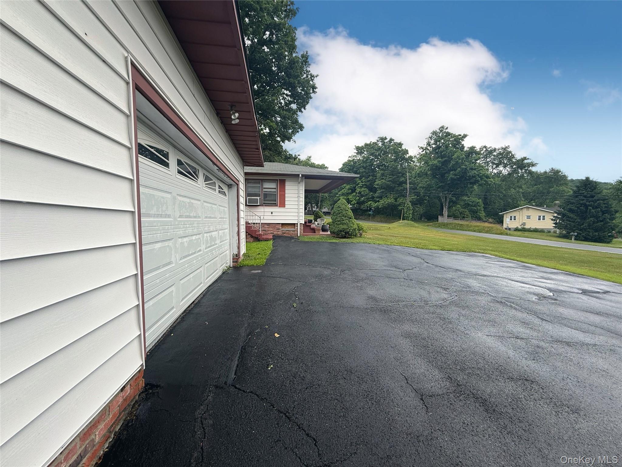 Single Family Oak Summit Road Dutchess County, NY 12545, MLS-989487-8
