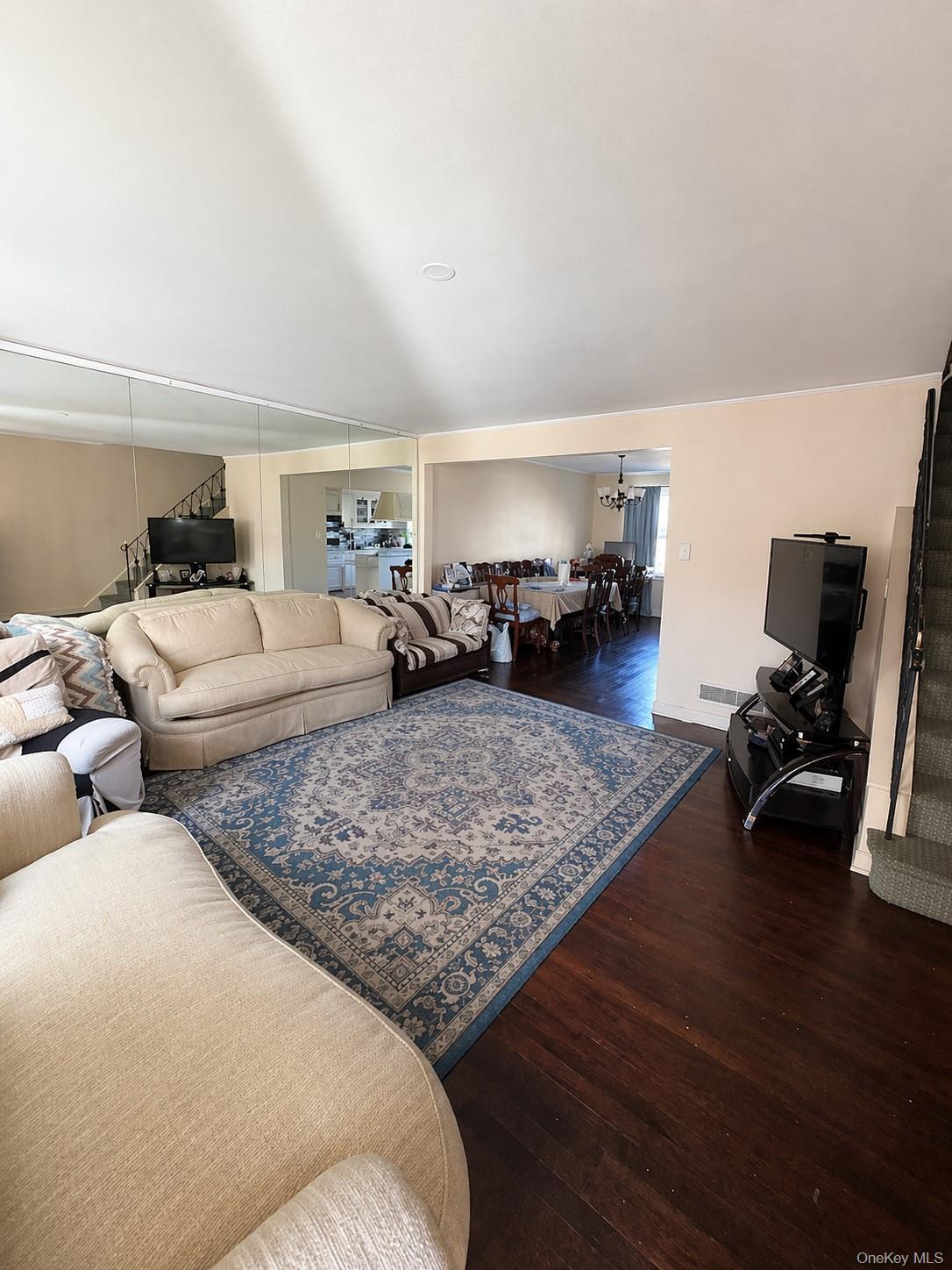 Single Family 206th  Queens, NY 11364, MLS-989508-10