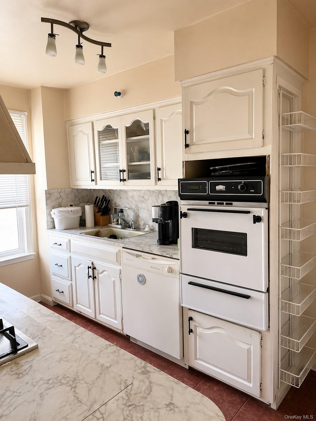 Single Family 206th Queens, NY 11364, MLS-989508-5