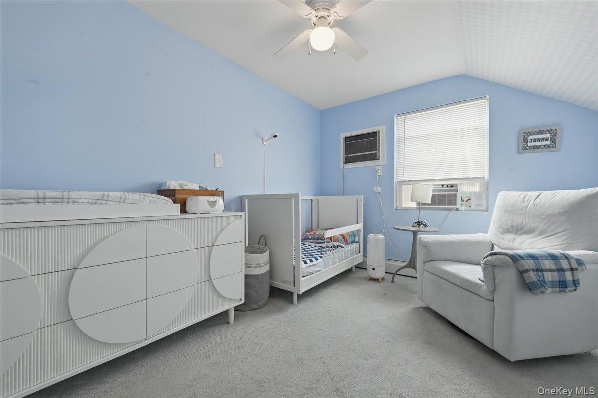 Single Family Linden  Nassau County, NY 11552, MLS-989549-12