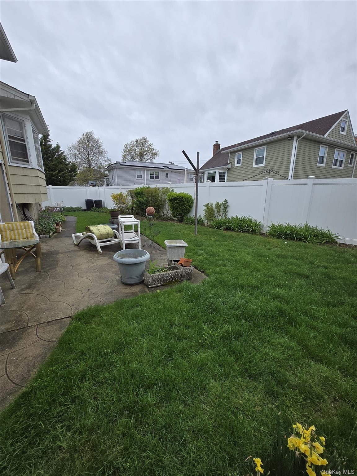 Single Family Bayswater  Queens, NY 11691, MLS-989563-4