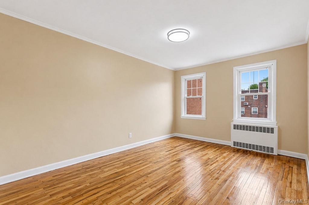 Single Family Fresh Meadow Queens, NY 11365, MLS-989565-16