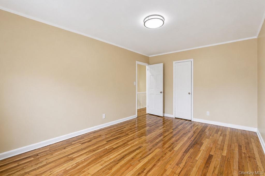 Single Family Fresh Meadow Queens, NY 11365, MLS-989565-17