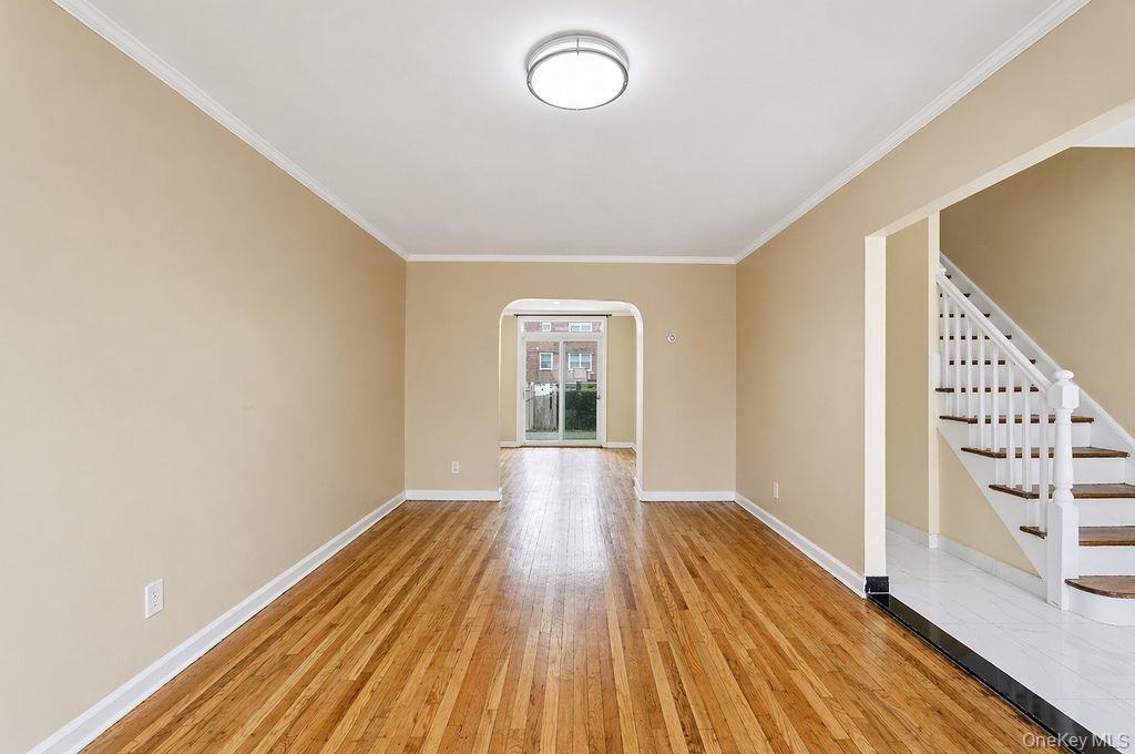 Single Family Fresh Meadow Queens, NY 11365, MLS-989565-4