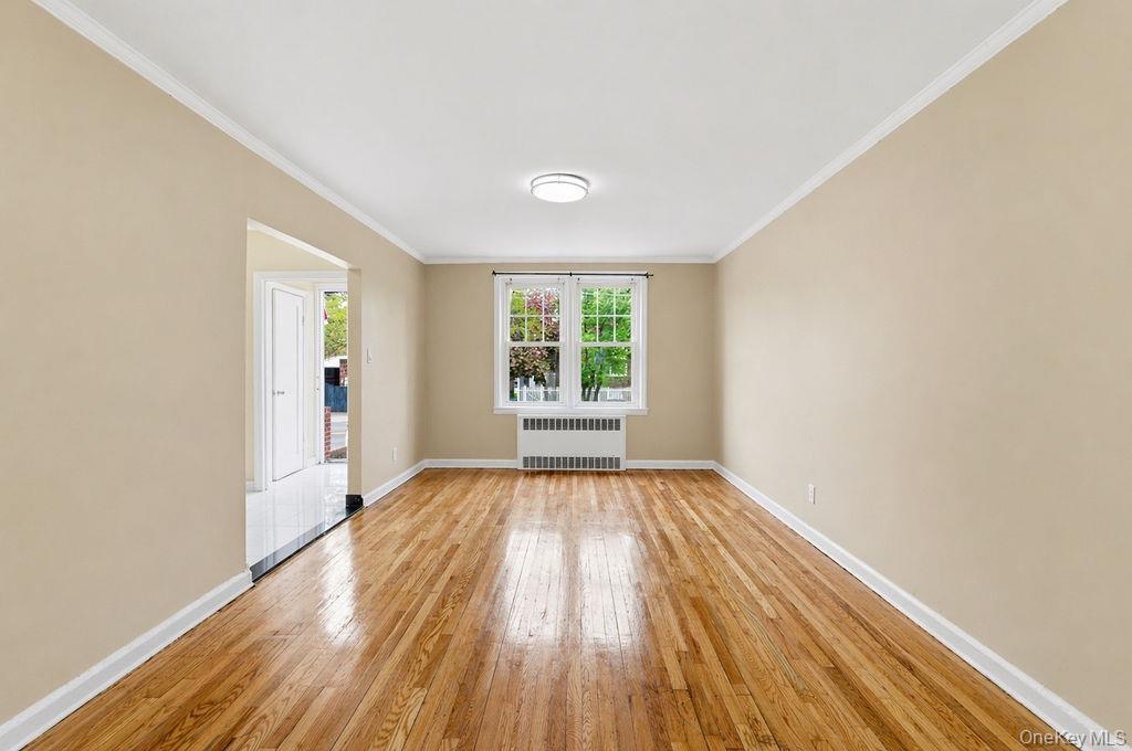 Single Family Fresh Meadow Queens, NY 11365, MLS-989565-6