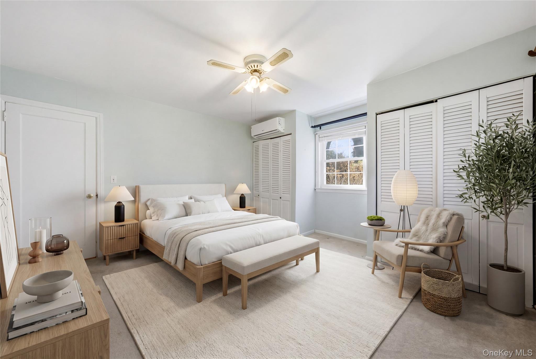 Single Family Central  Suffolk County, NY 11701, MLS-989580-14