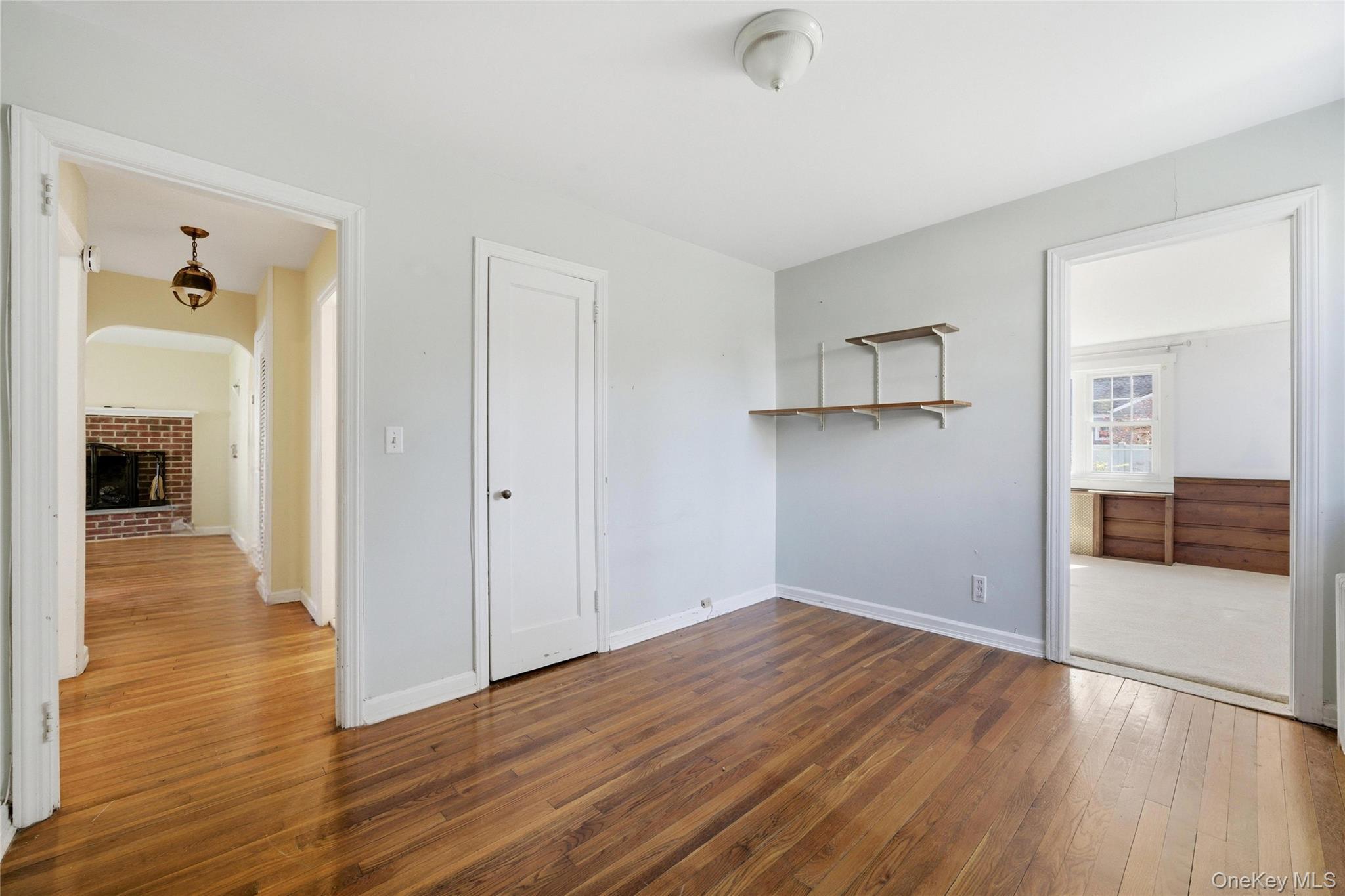 Single Family Central  Suffolk County, NY 11701, MLS-989580-16