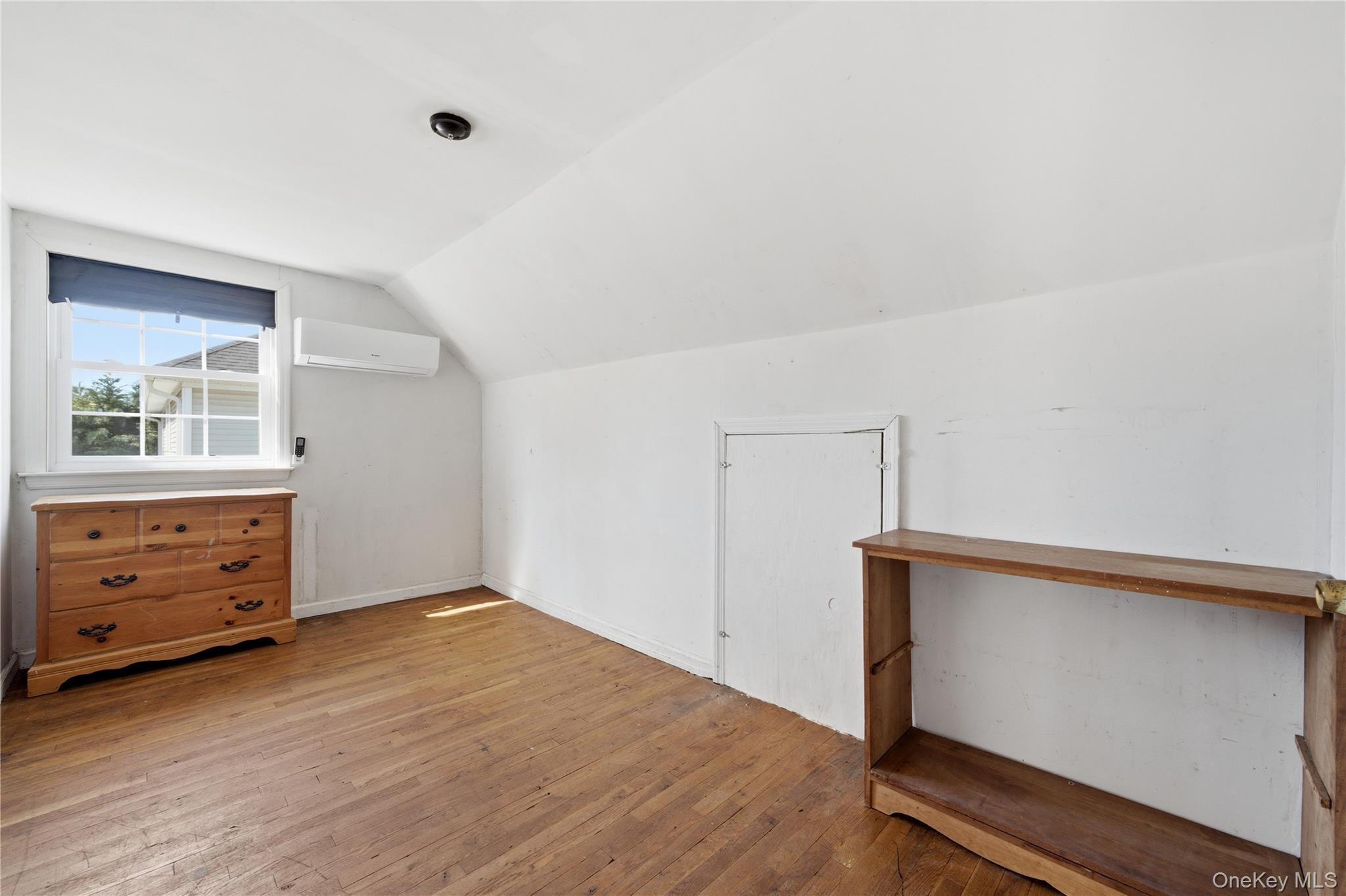 Single Family Central  Suffolk County, NY 11701, MLS-989580-31