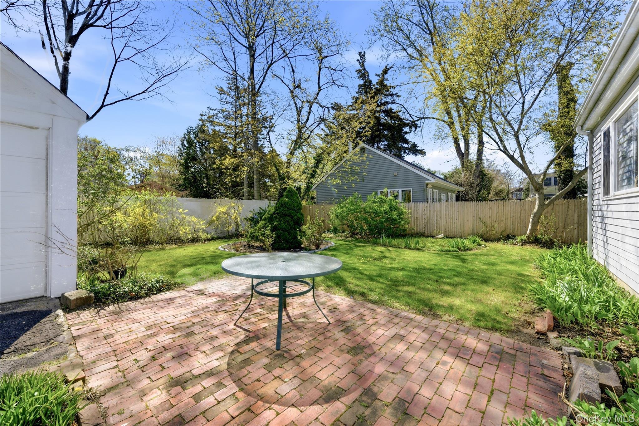 Single Family Central  Suffolk County, NY 11701, MLS-989580-42