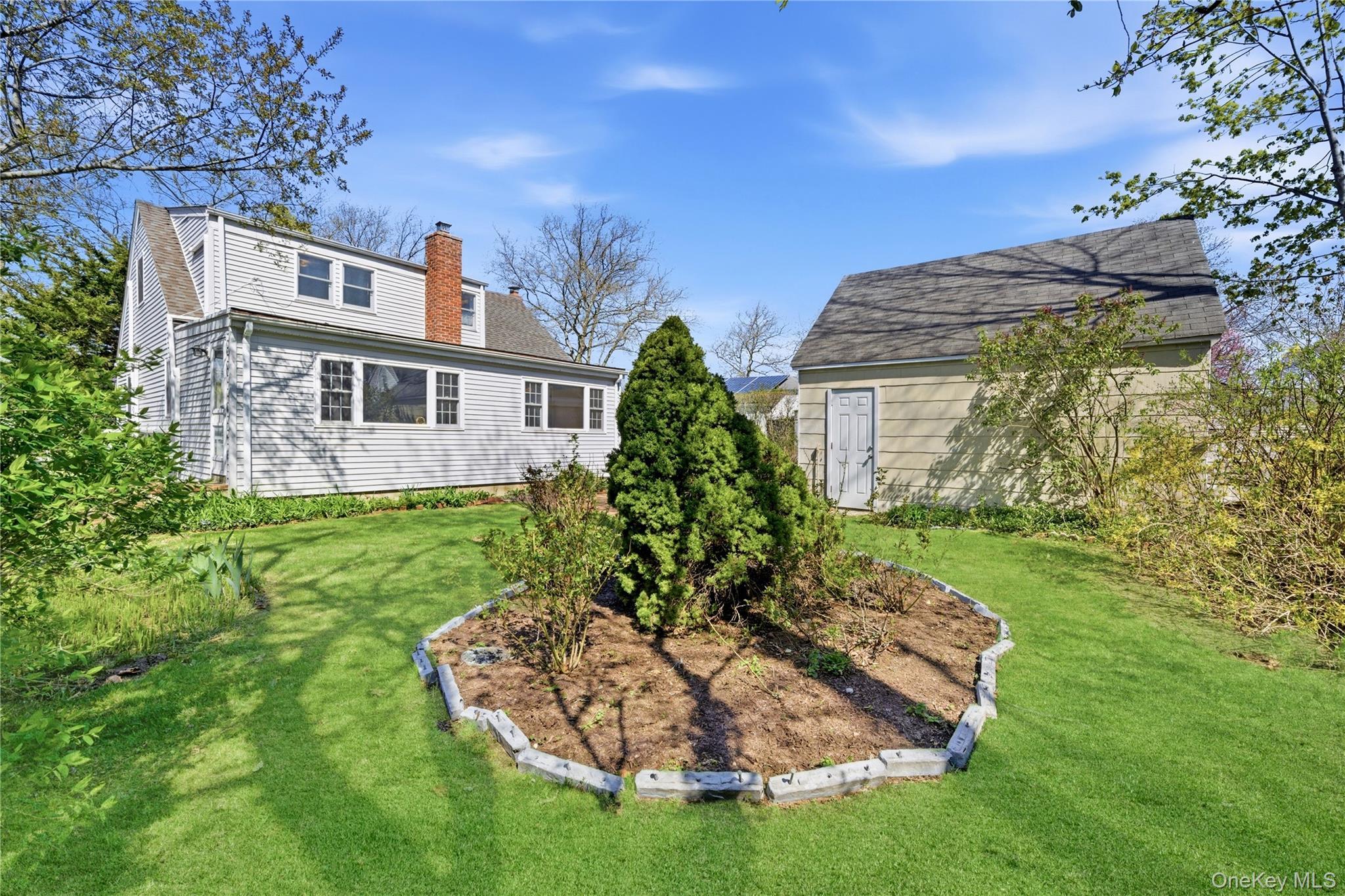 Single Family Central  Suffolk County, NY 11701, MLS-989580-45