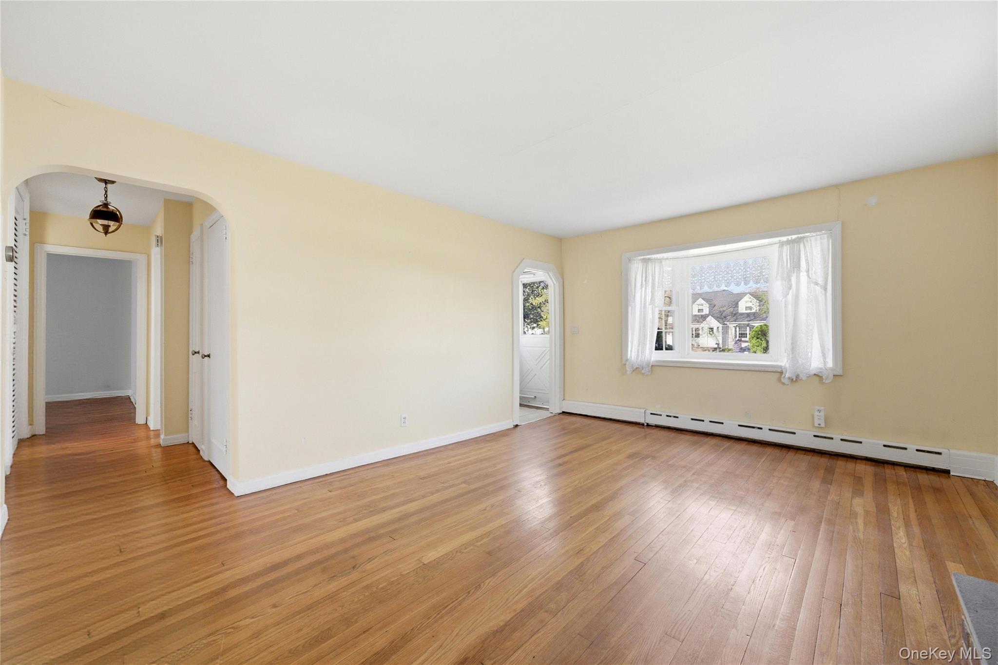 Single Family Central  Suffolk County, NY 11701, MLS-989580-8