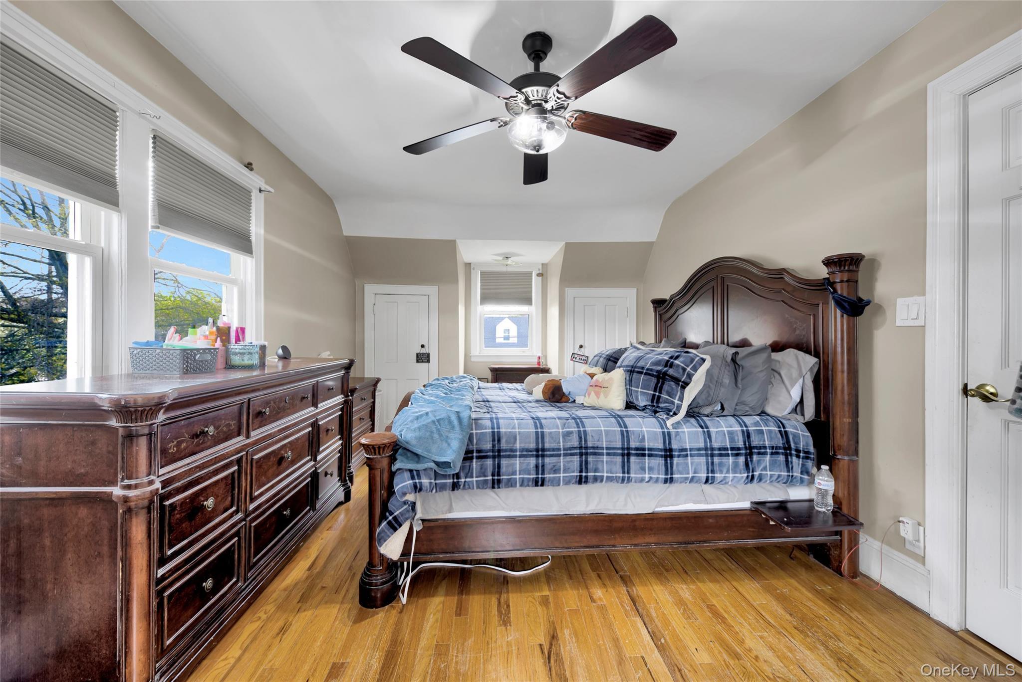 Single Family Argyle  Nassau County, NY 11566, MLS-989582-17