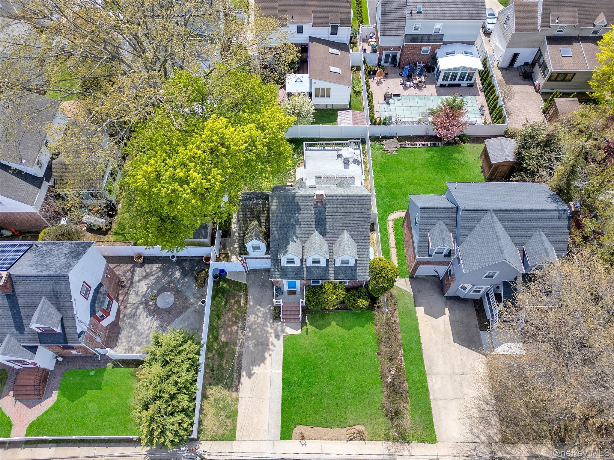 Single Family Argyle  Nassau County, NY 11566, MLS-989582-30