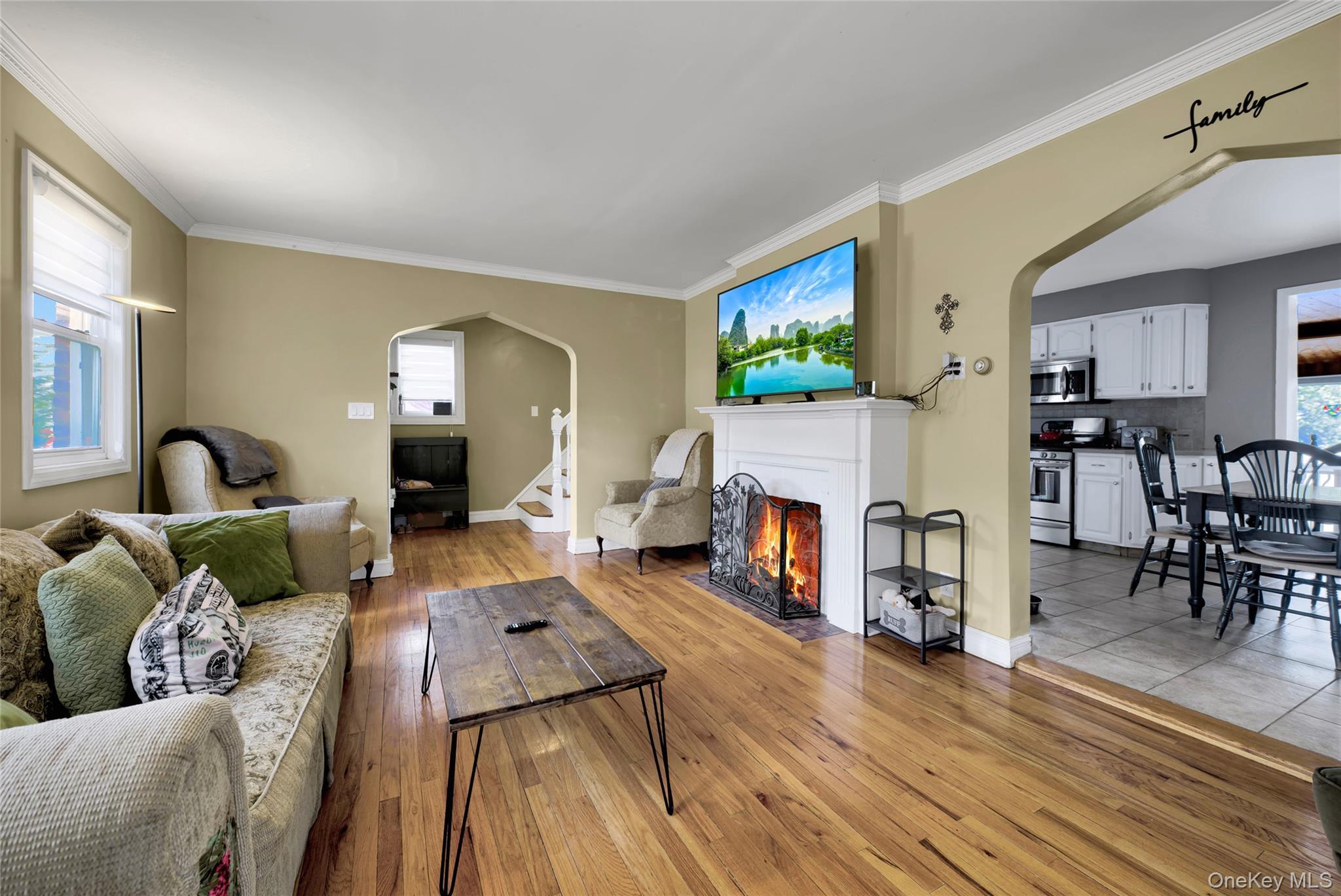 Single Family Argyle  Nassau County, NY 11566, MLS-989582-5