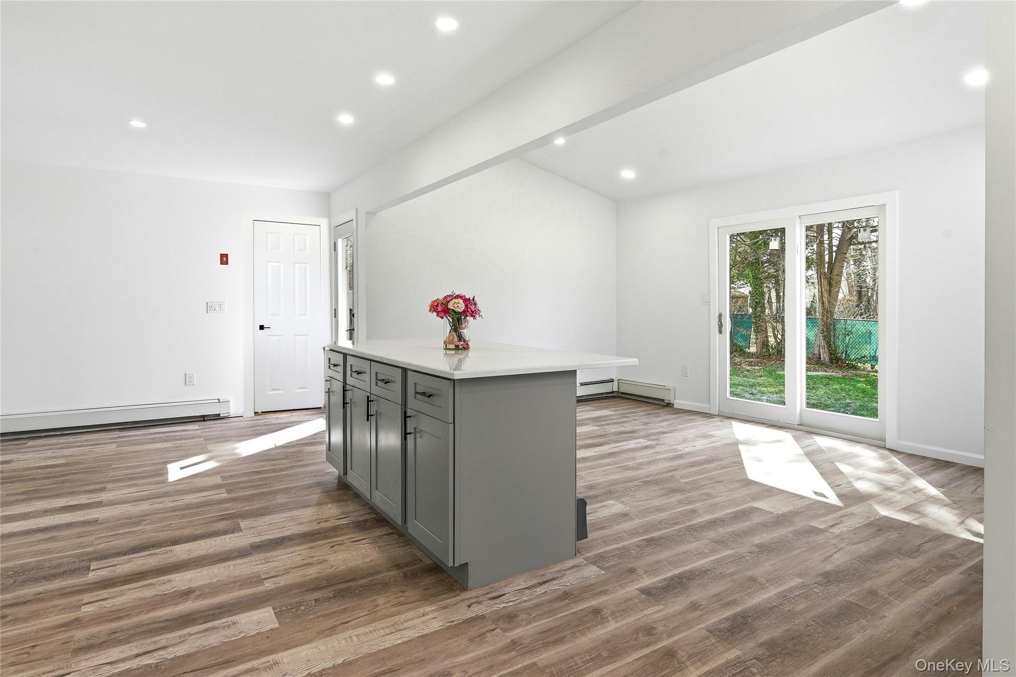 Single Family Pennaquid  Suffolk County, NY 11727, MLS-989598-10