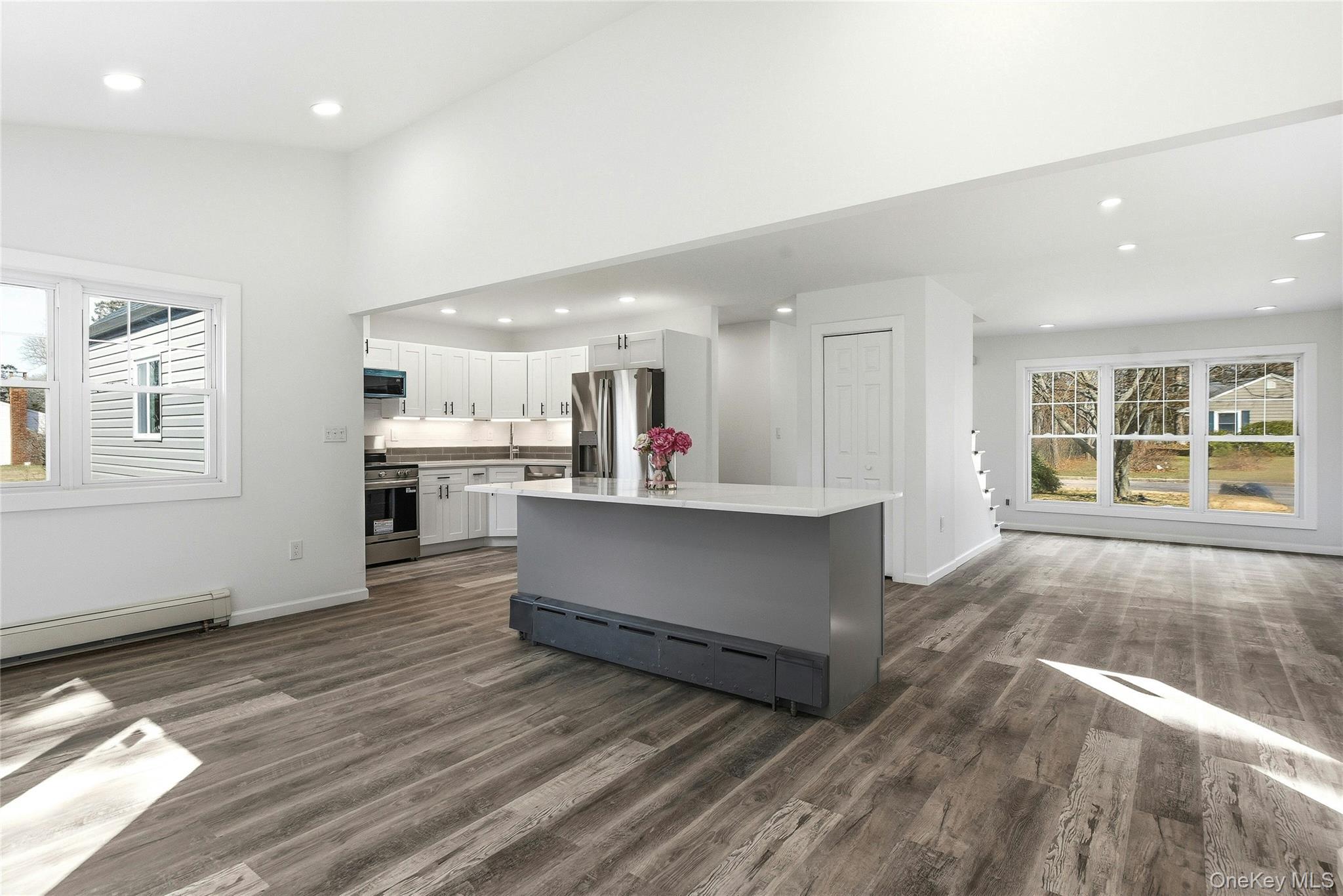 Single Family Pennaquid  Suffolk County, NY 11727, MLS-989598-14