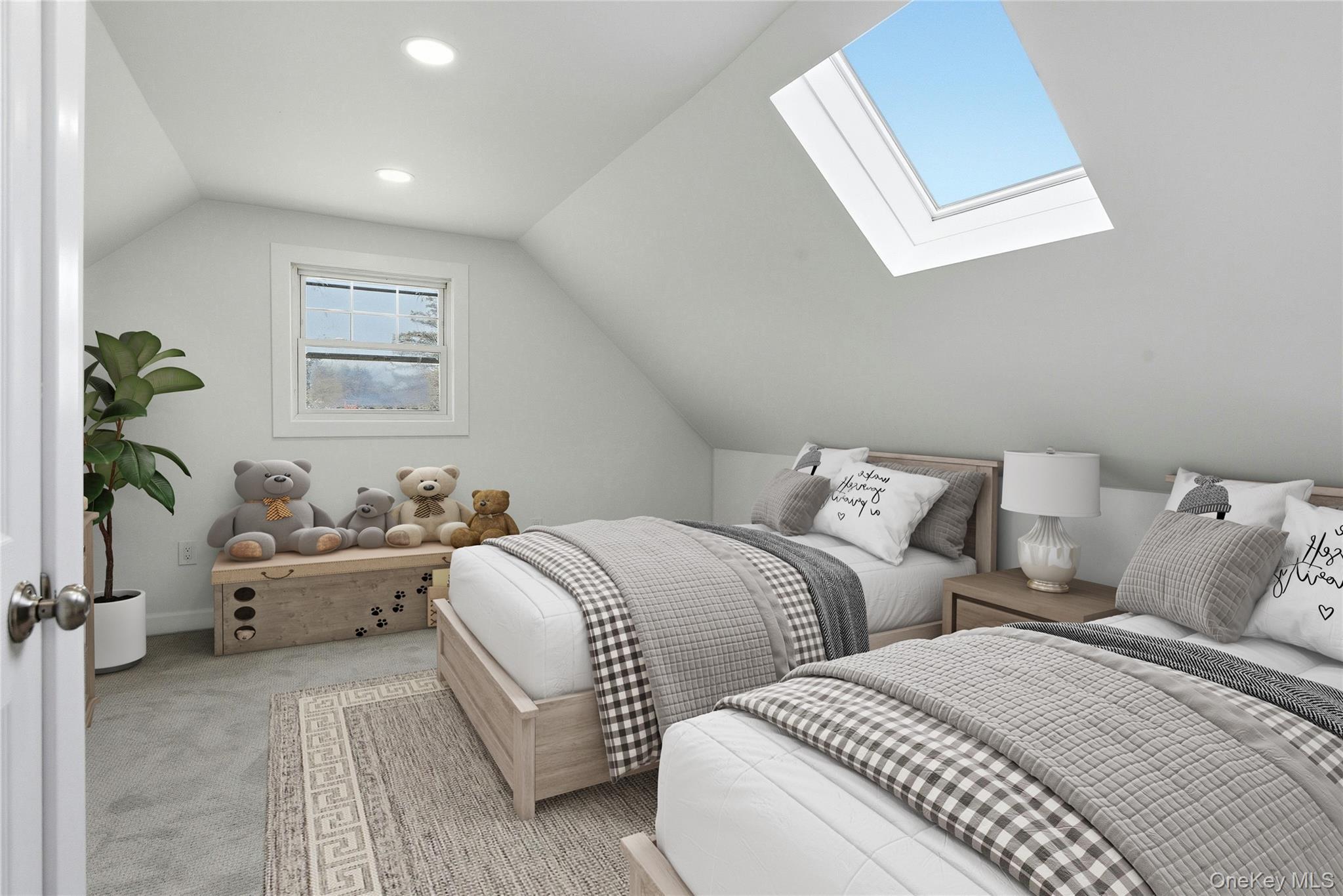 Single Family Pennaquid  Suffolk County, NY 11727, MLS-989598-28