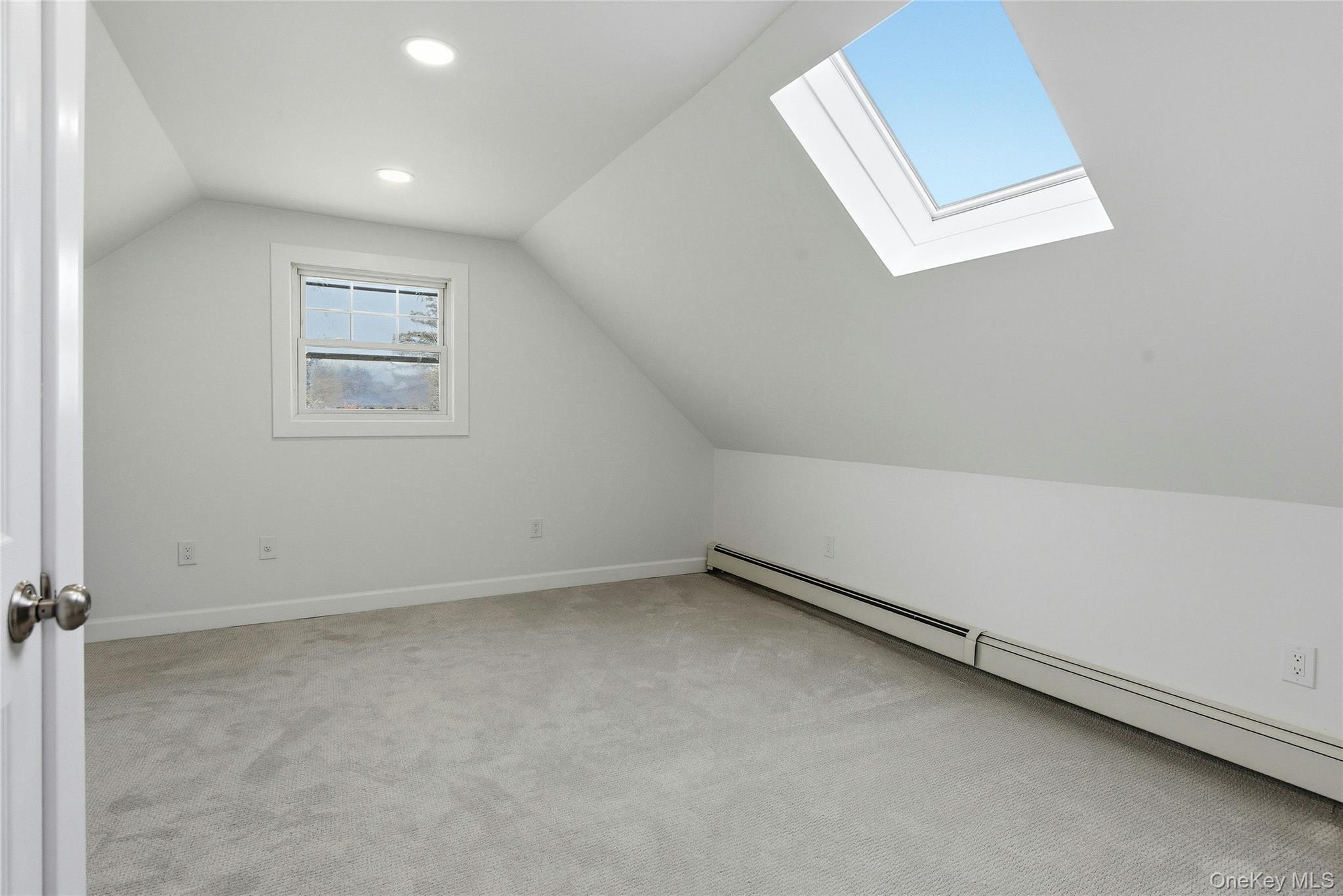 Single Family Pennaquid  Suffolk County, NY 11727, MLS-989598-29