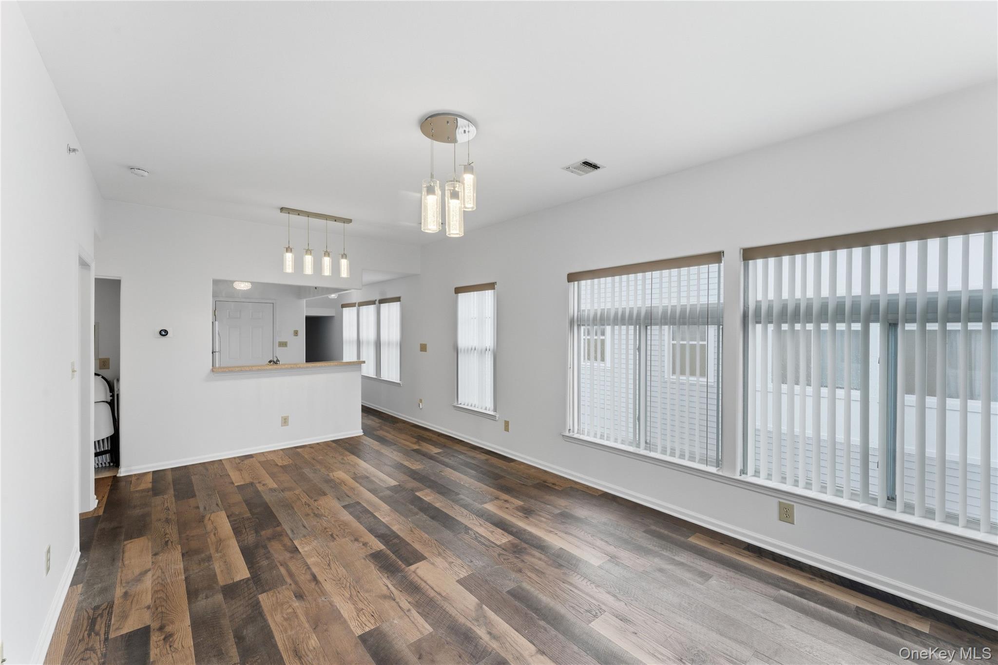 Single Family Meridian Queens, NY 11692, MLS-989615-23