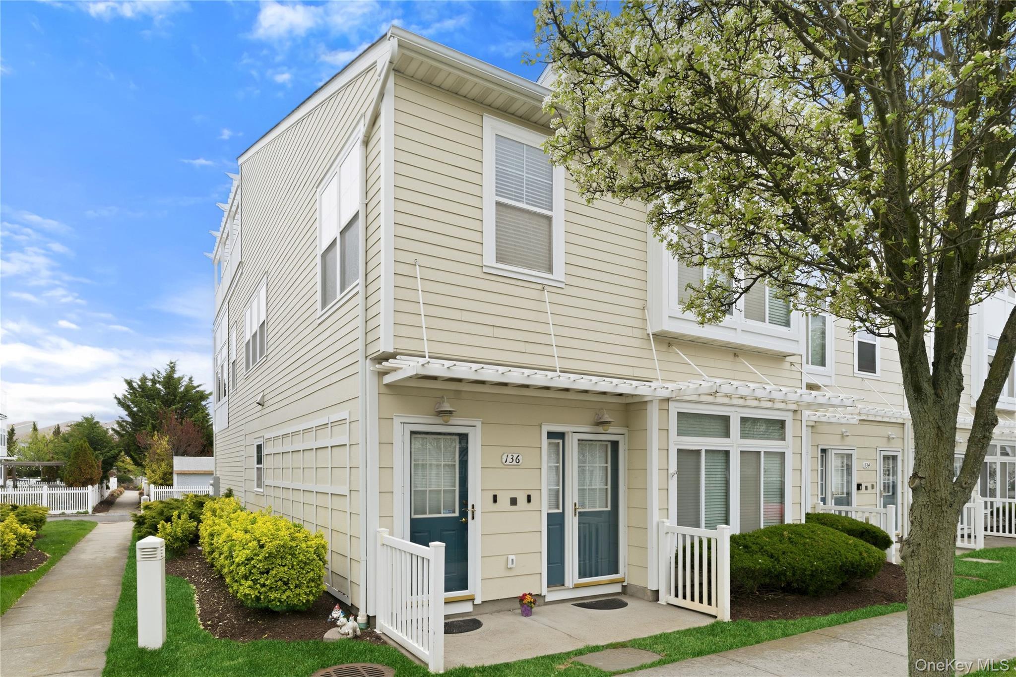 Single Family Meridian  Queens, NY 11692, MLS-989615-29