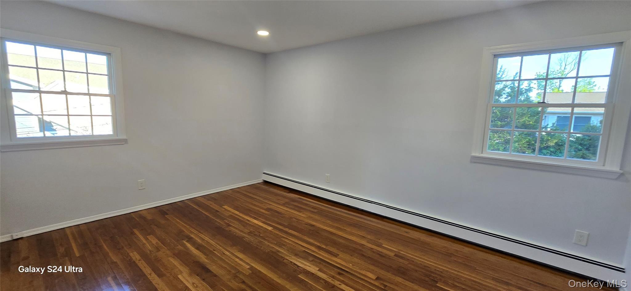 Single Family 14th Suffolk County, NY 11746, MLS-989616-14