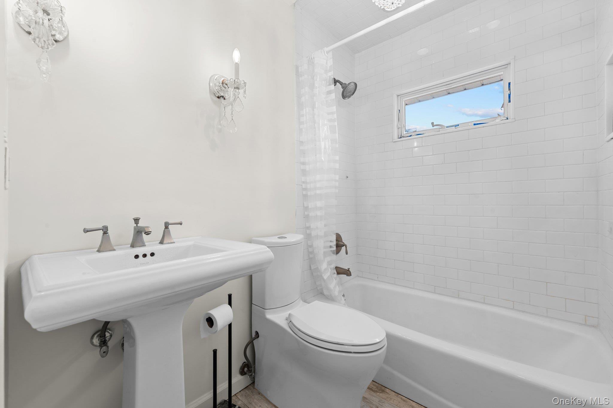 Single Family Evergreen  Suffolk County, NY 11940, MLS-989662-16