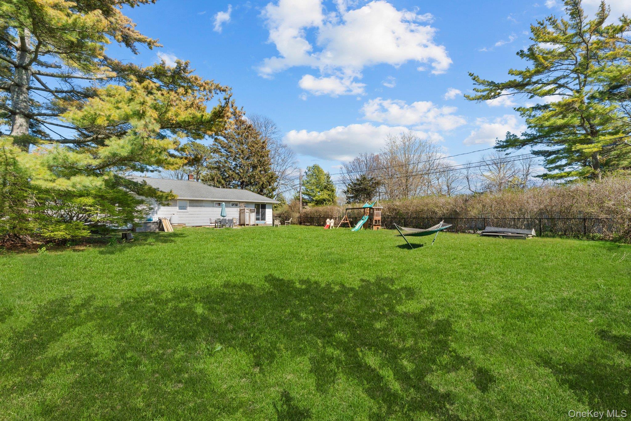 Single Family Evergreen  Suffolk County, NY 11940, MLS-989662-19