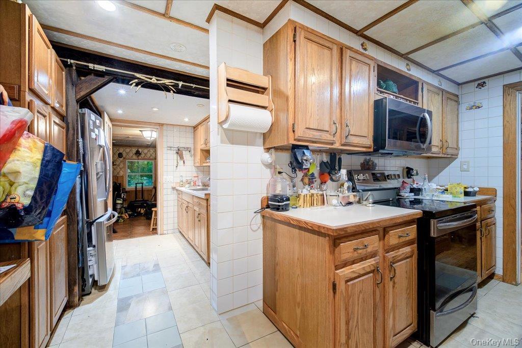 Single Family Couzines  Sullivan County, NY 12788, MLS-989665-11