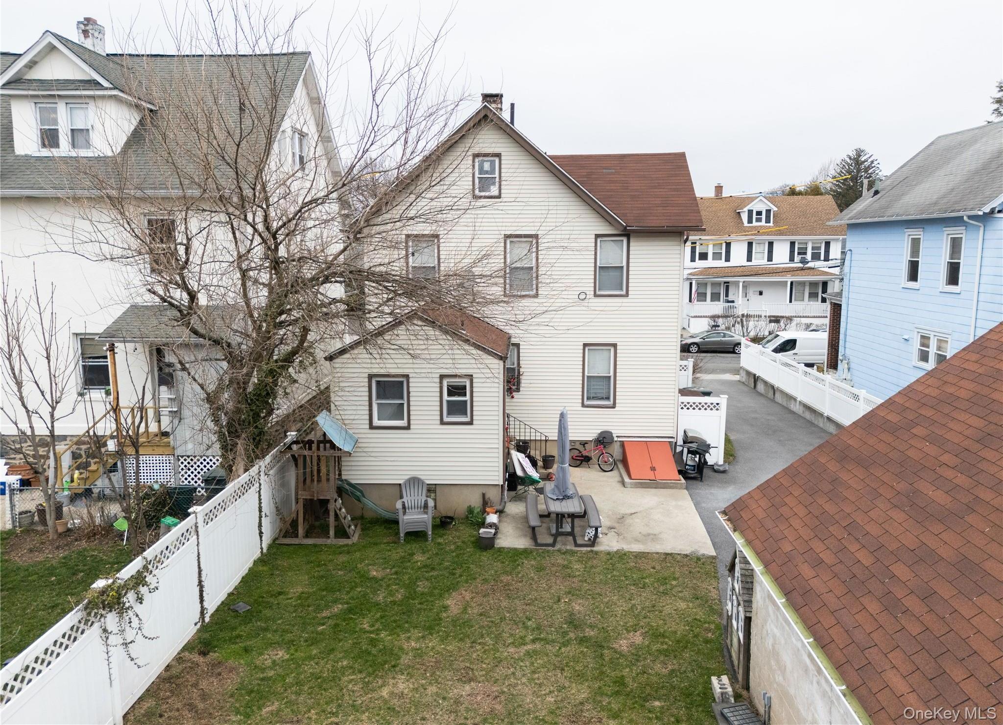 Single Family Olivia Street Westchester County, NY 10573, MLS-989699-2