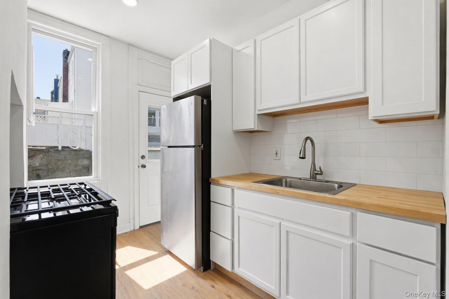 Single Family Cooper  Queens, NY 11385, MLS-989707-22