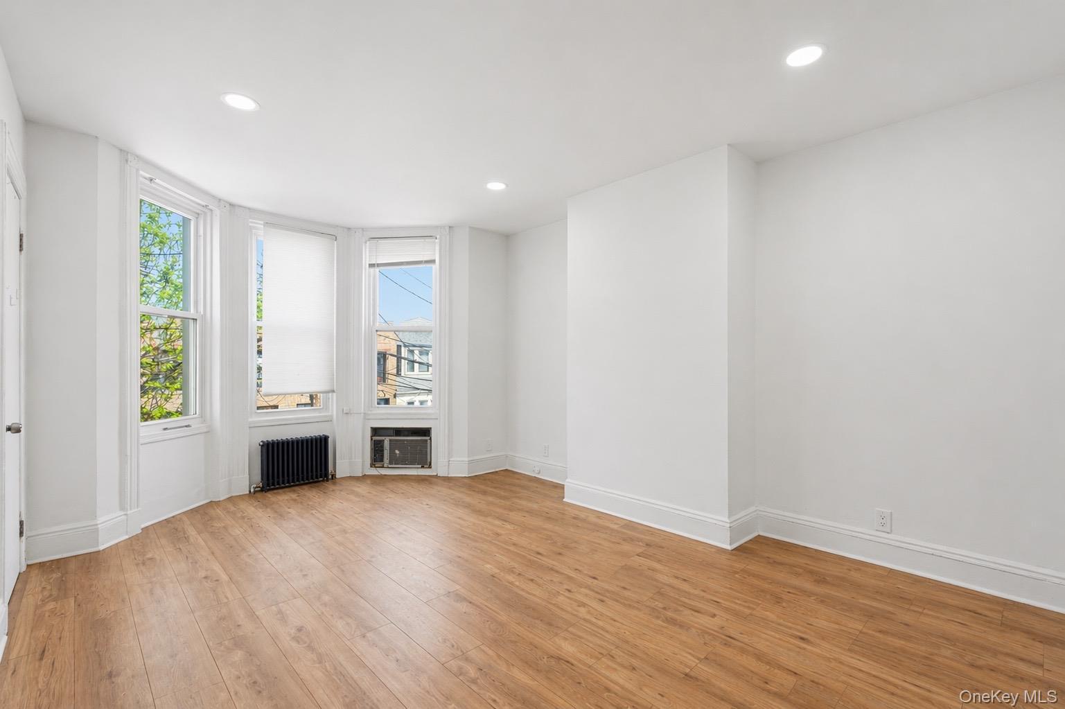 Single Family Cooper  Queens, NY 11385, MLS-989707-28