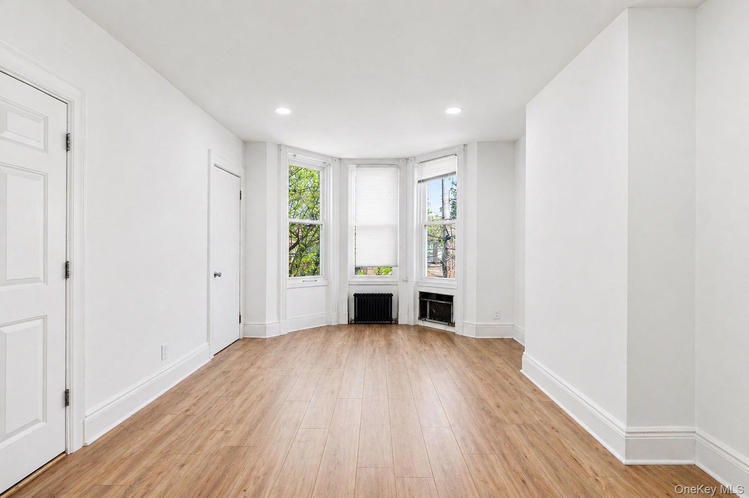 Single Family Cooper  Queens, NY 11385, MLS-989707-30