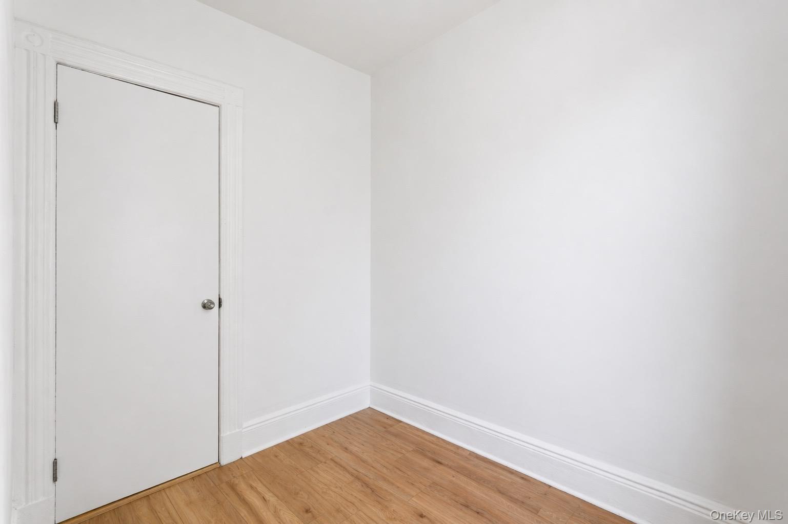 Single Family Cooper  Queens, NY 11385, MLS-989707-32