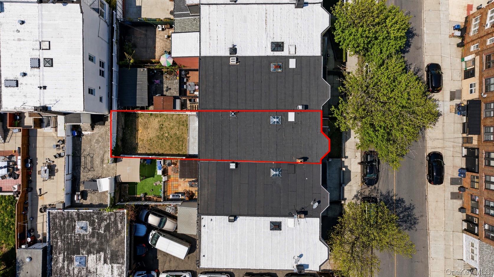Single Family Cooper  Queens, NY 11385, MLS-989707-39
