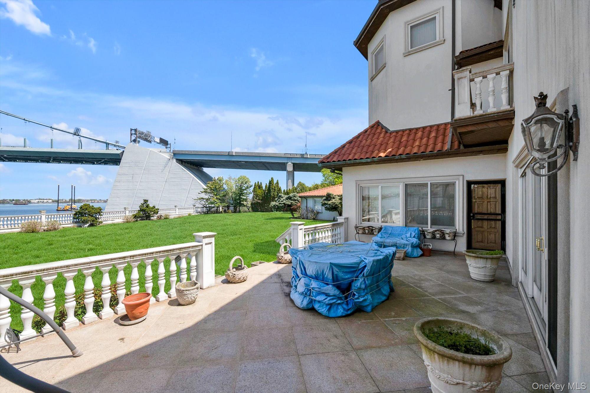 Single Family Malba Drive Queens, NY 11357, MLS-989708-30