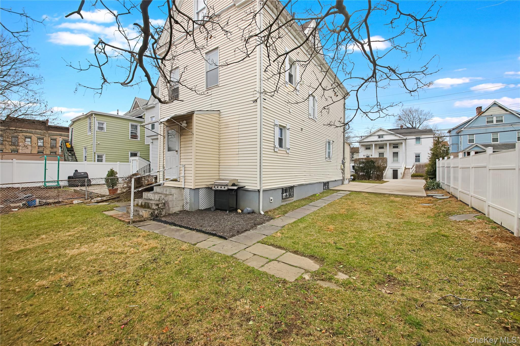 Single Family Washington  Westchester County, NY 10550, MLS-989711-2