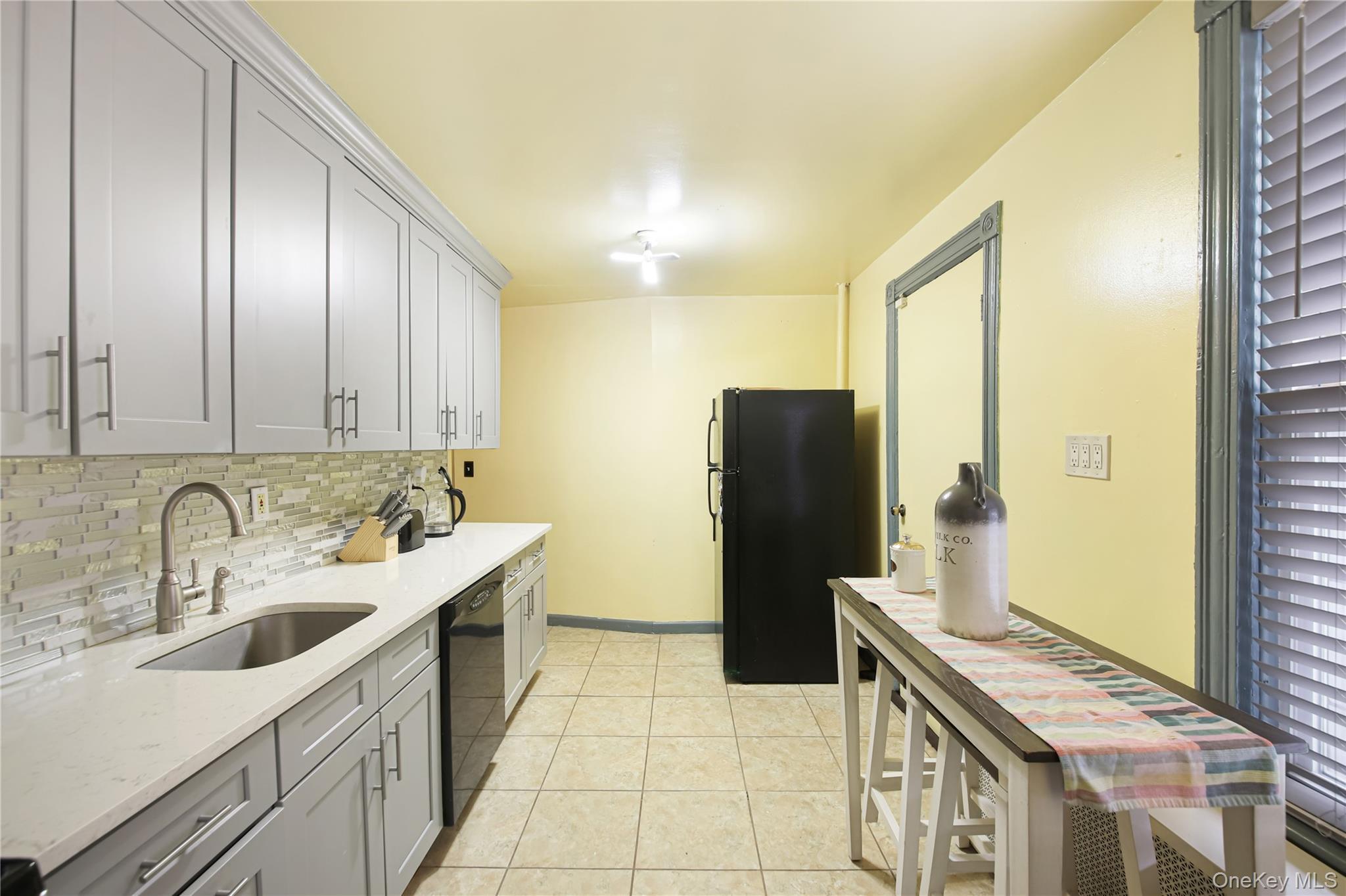 Single Family Washington  Westchester County, NY 10550, MLS-989711-6